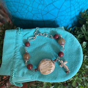 🫶 Handmade Beaded Bracelet With Cross